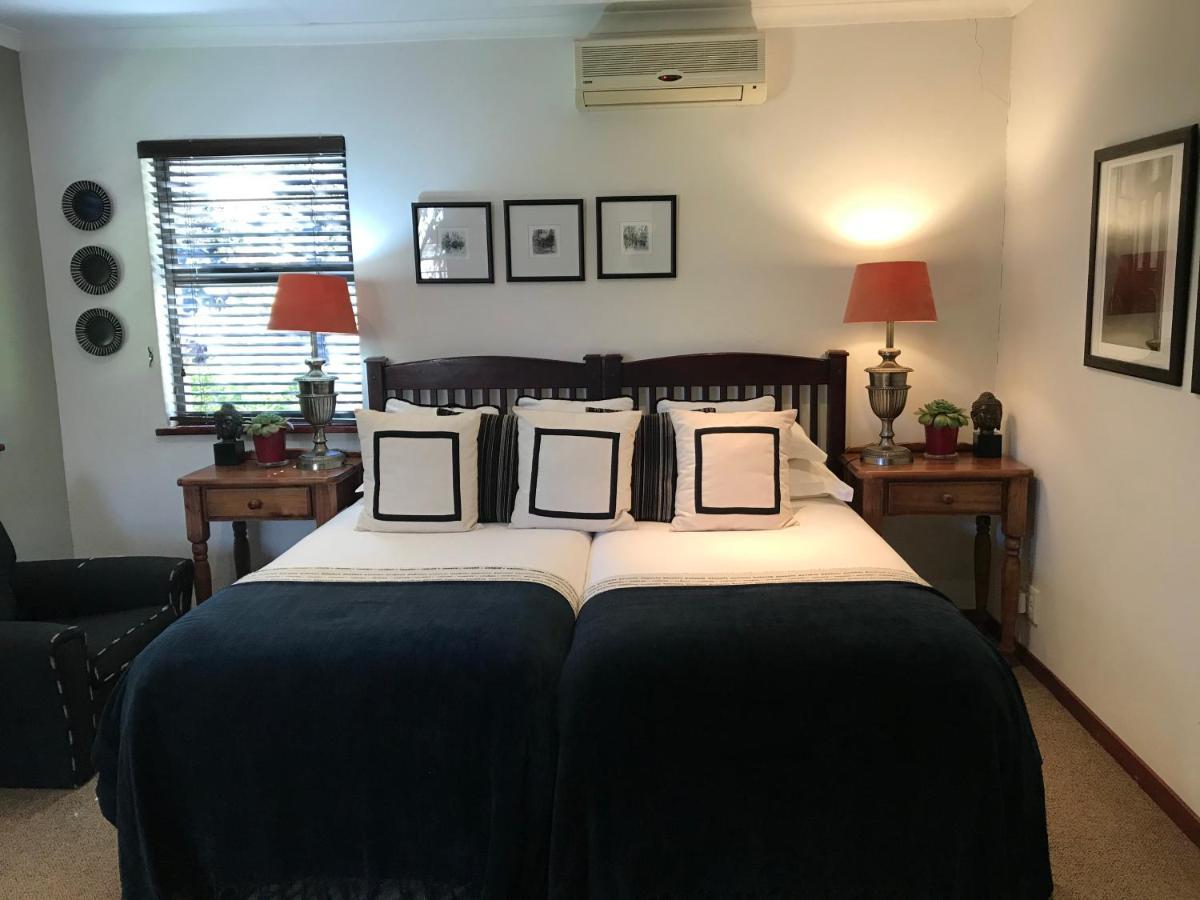 The Crown Guest House Бетлехем Экстерьер фото